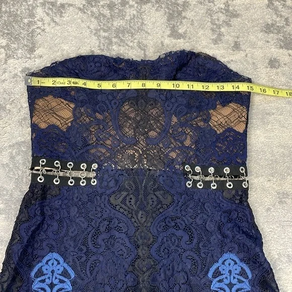 NWT Jonathan Simkhai Grommet Lariat Lace Bustier Midi Dress Strapless Blue  6 - www.jkreigsman.com